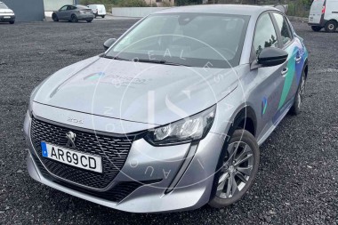 Peugeot e-208