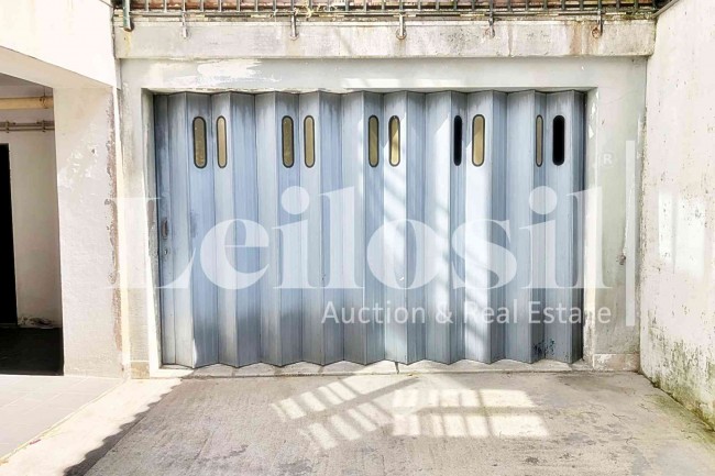 Garagem em Árvore, Vila do Conde