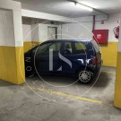 Lugar de Garagem em Mafamude