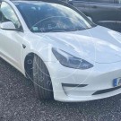 Tesla Model 3 PERFORMANCE