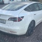 Tesla Model 3 PERFORMANCE