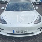 Tesla Model 3 PERFORMANCE