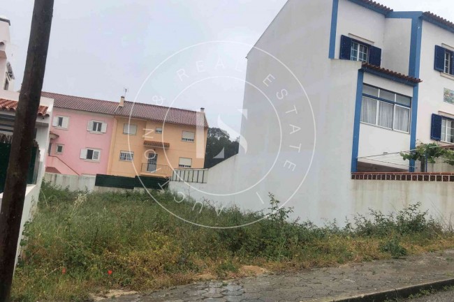 Terreno para construção em Aveiras de Baixo
