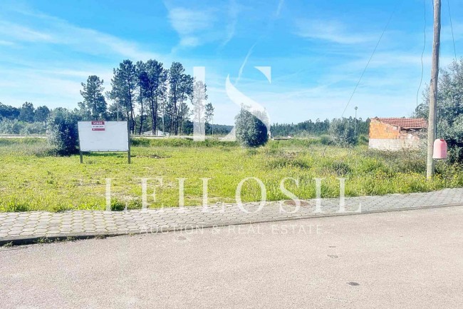Lote de Terreno Para Construção em Vila de Rei