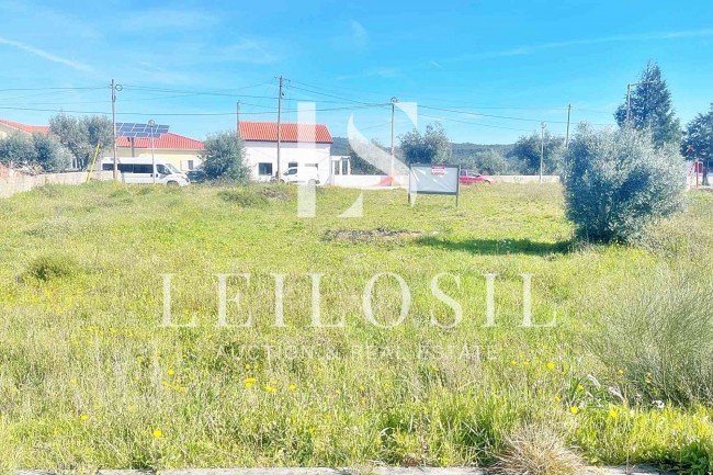 Lote de Terreno Para Construção em Vila de Rei