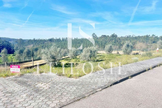 Lote de Terreno Para Construção em Vila de Rei