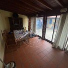 2 Apartamentos e Garagem com Logradouro