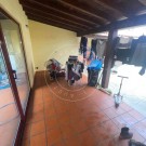 2 Apartamentos e Garagem com Logradouro